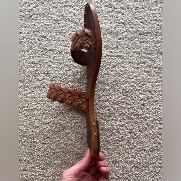 Beek Cockatiel Sandals - Picture 2 of 4